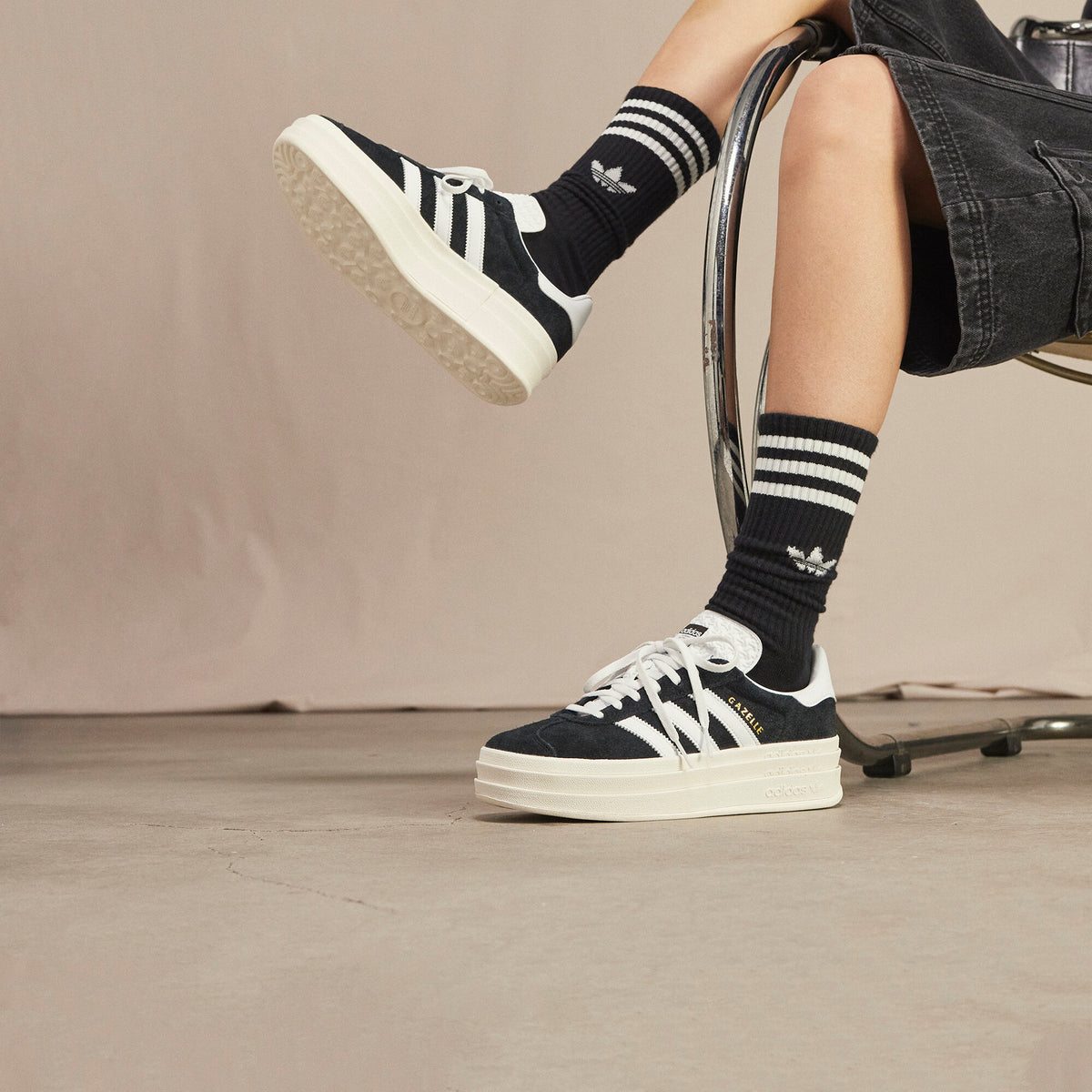 Adidas Gazelle BOLD Sneakers - Black / White - view 1