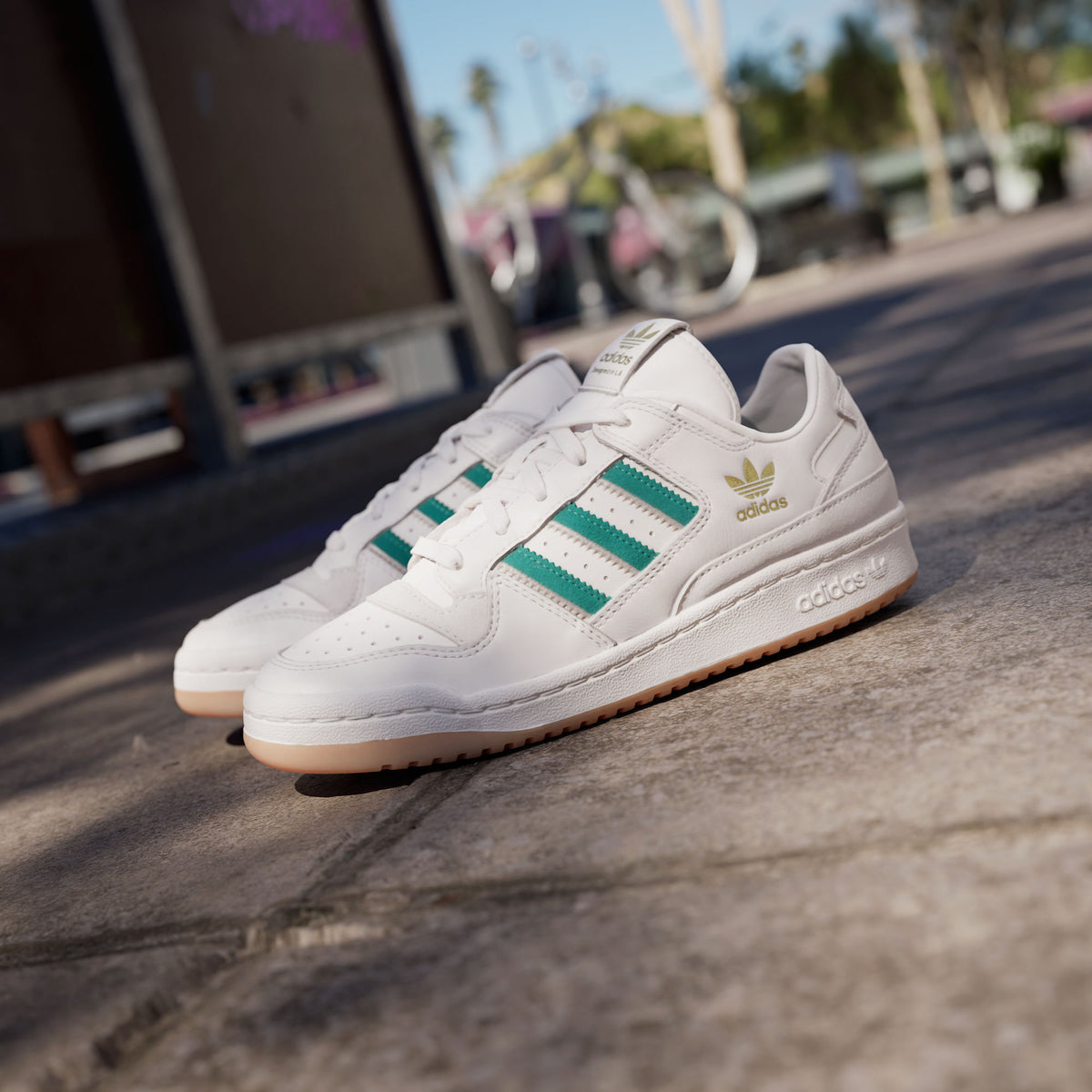 Adidas Forum LOW CL Sneakers - White / Bright Green / Pink - view 6
