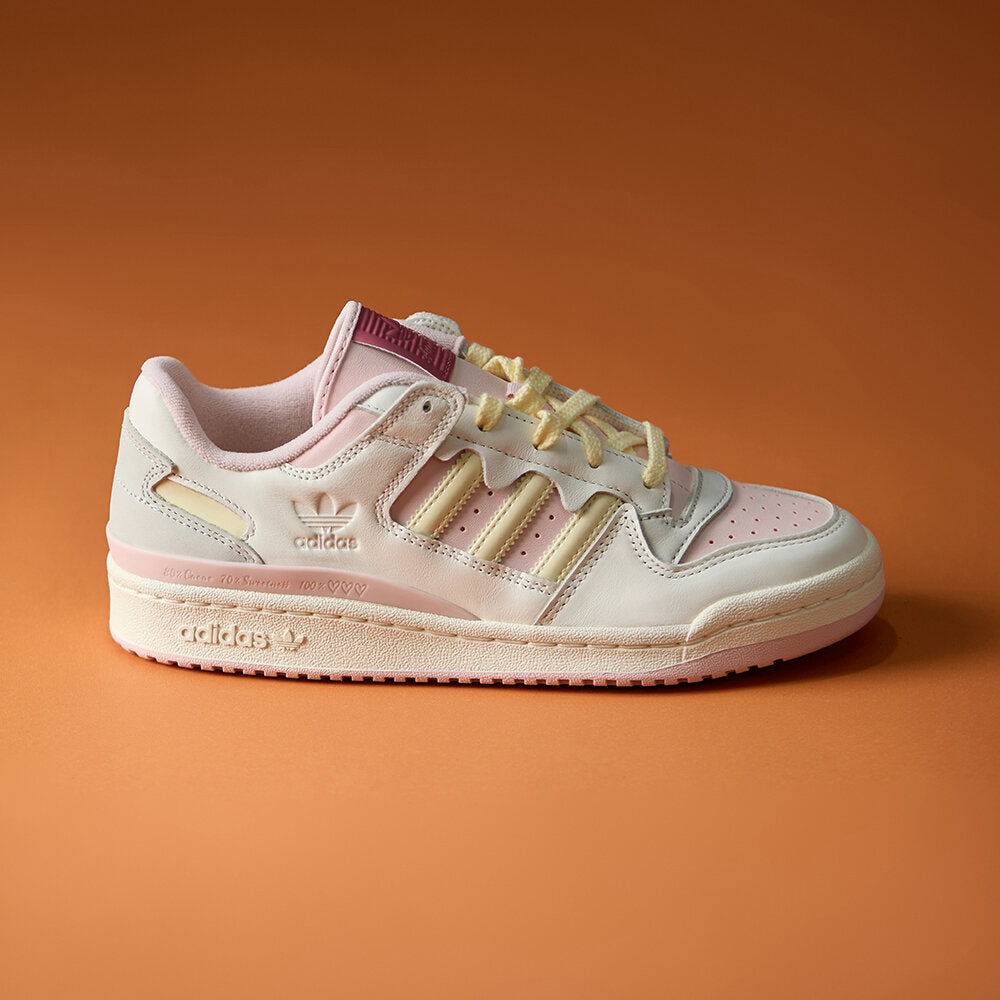 Adidas Forum LOW CL Sneakers - Clear Pink / Warm Vanilla / Crystal White - view 1