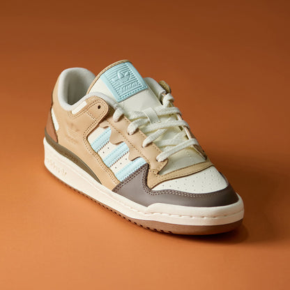 Adidas Forum LOW CL Sneakers - Ivory / Light Solar Green / Magic Beige - view 2