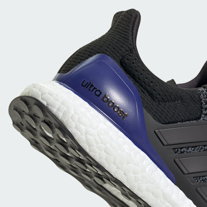 Adidas Ultra BOOST OG Sneakers - Black / Gold - view 8