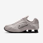 Nike Shox R4 - View 4