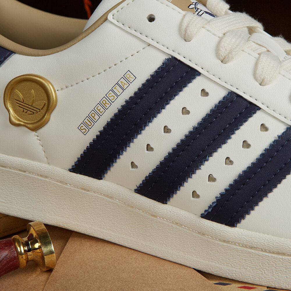 Adidas Superstar Sneakers - White / Navy - view 4