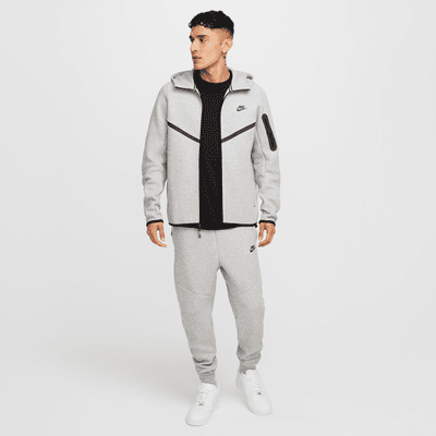 Nike Tech