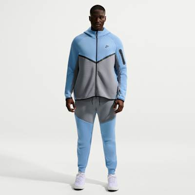 Nike Tech
