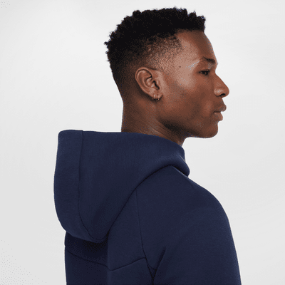 Nike Tech