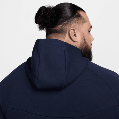 Nike Tech