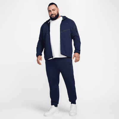 Nike Tech
