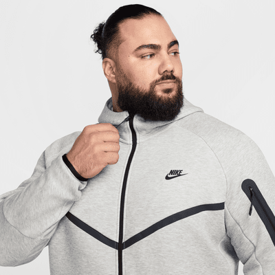 Nike Tech