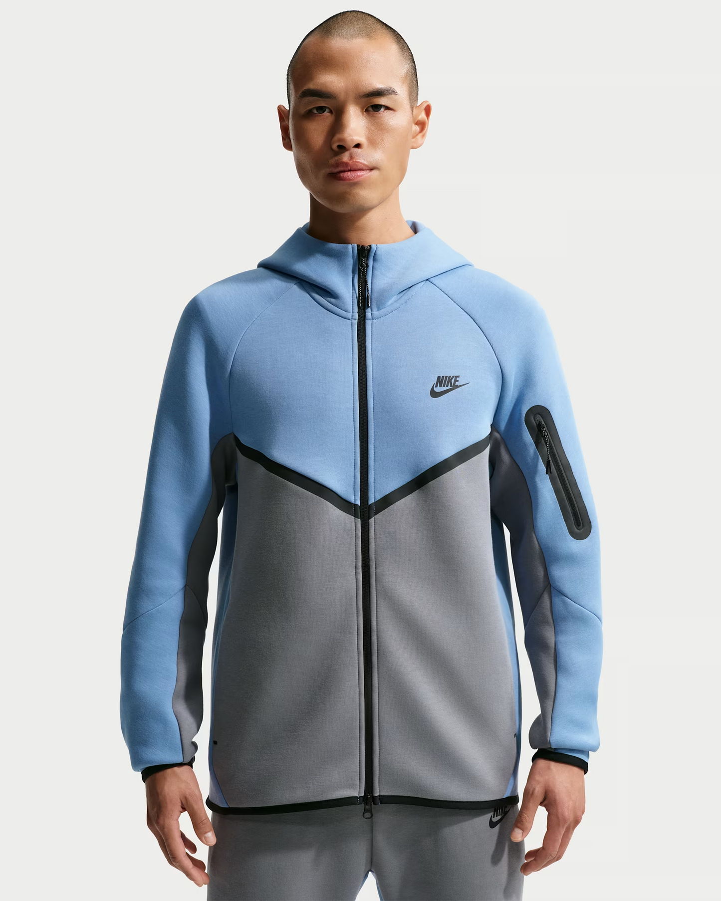 Nike Tech