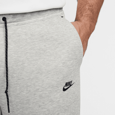 Nike Tech