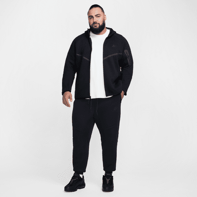 Nike Tech