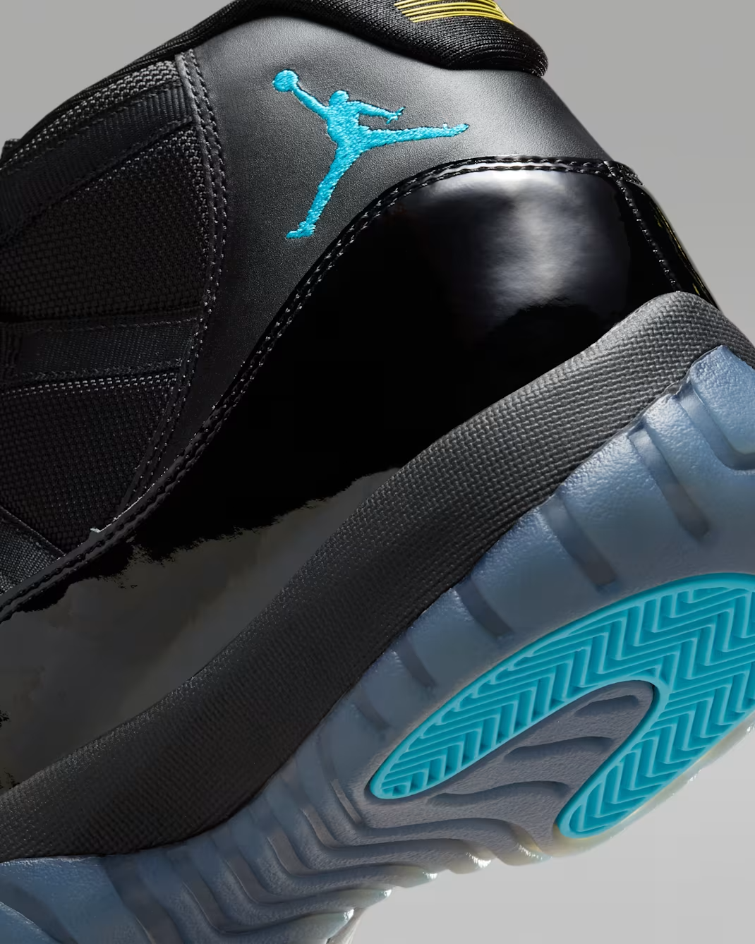 Air Jordan 11 Retro Gamma Blue