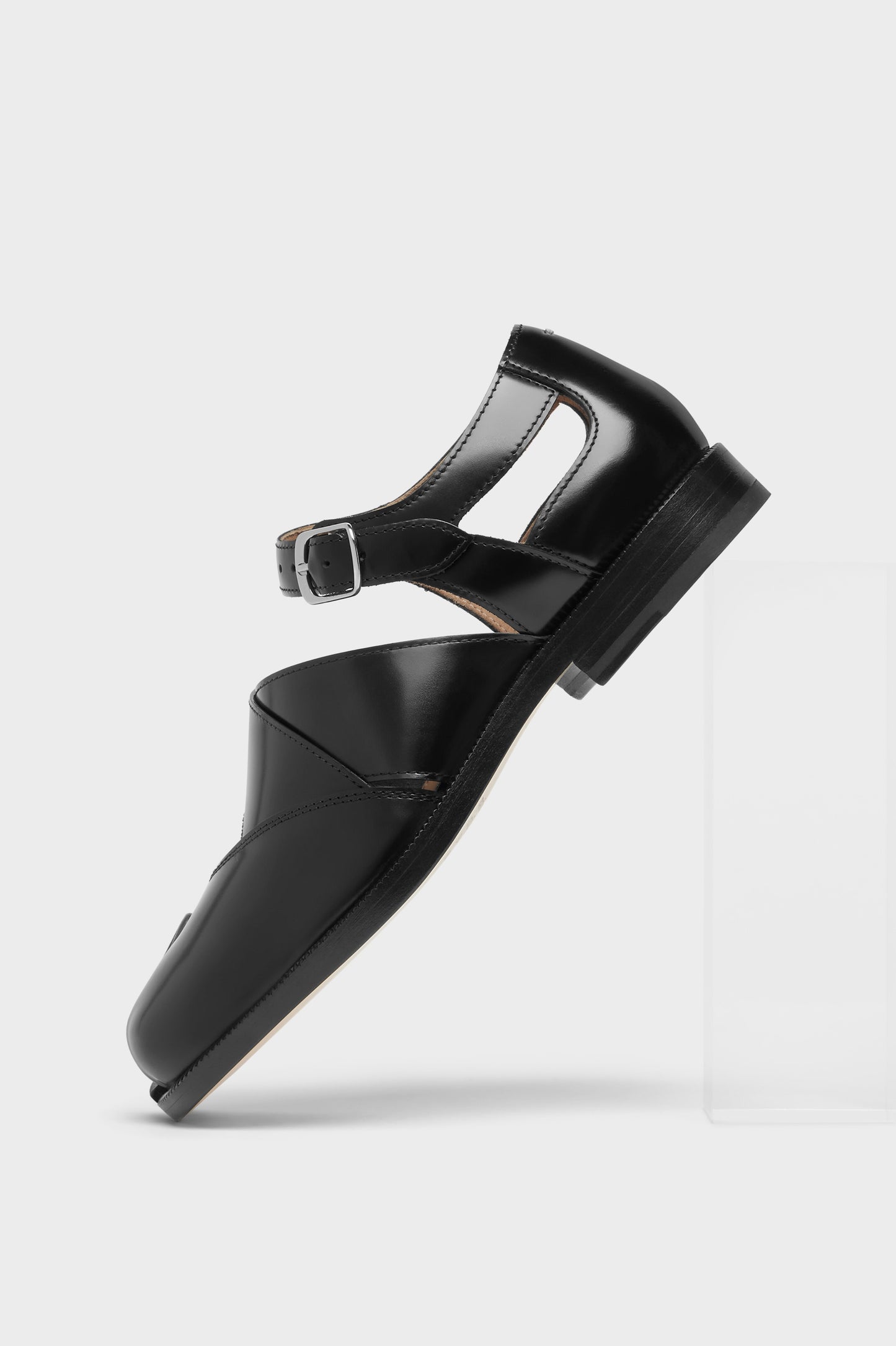 Maison Margiela Tabi leather sandals