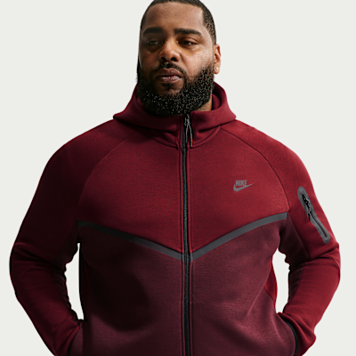 Nike Tech