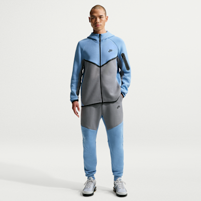 Nike Tech