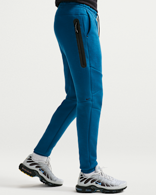 Nike Tech
