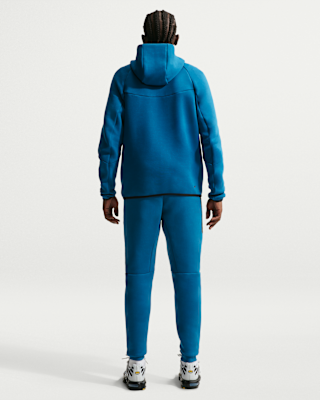 Nike Tech