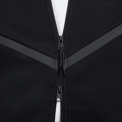Nike Tech