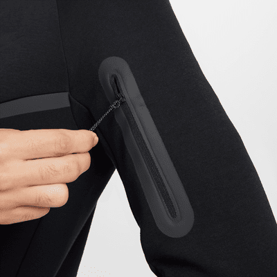 Nike Tech