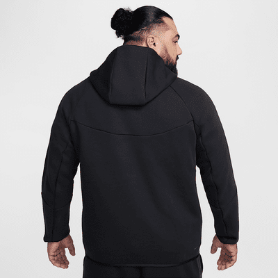 Nike Tech