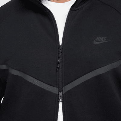 Nike Tech