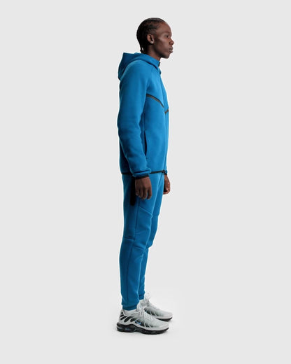 Nike Tech