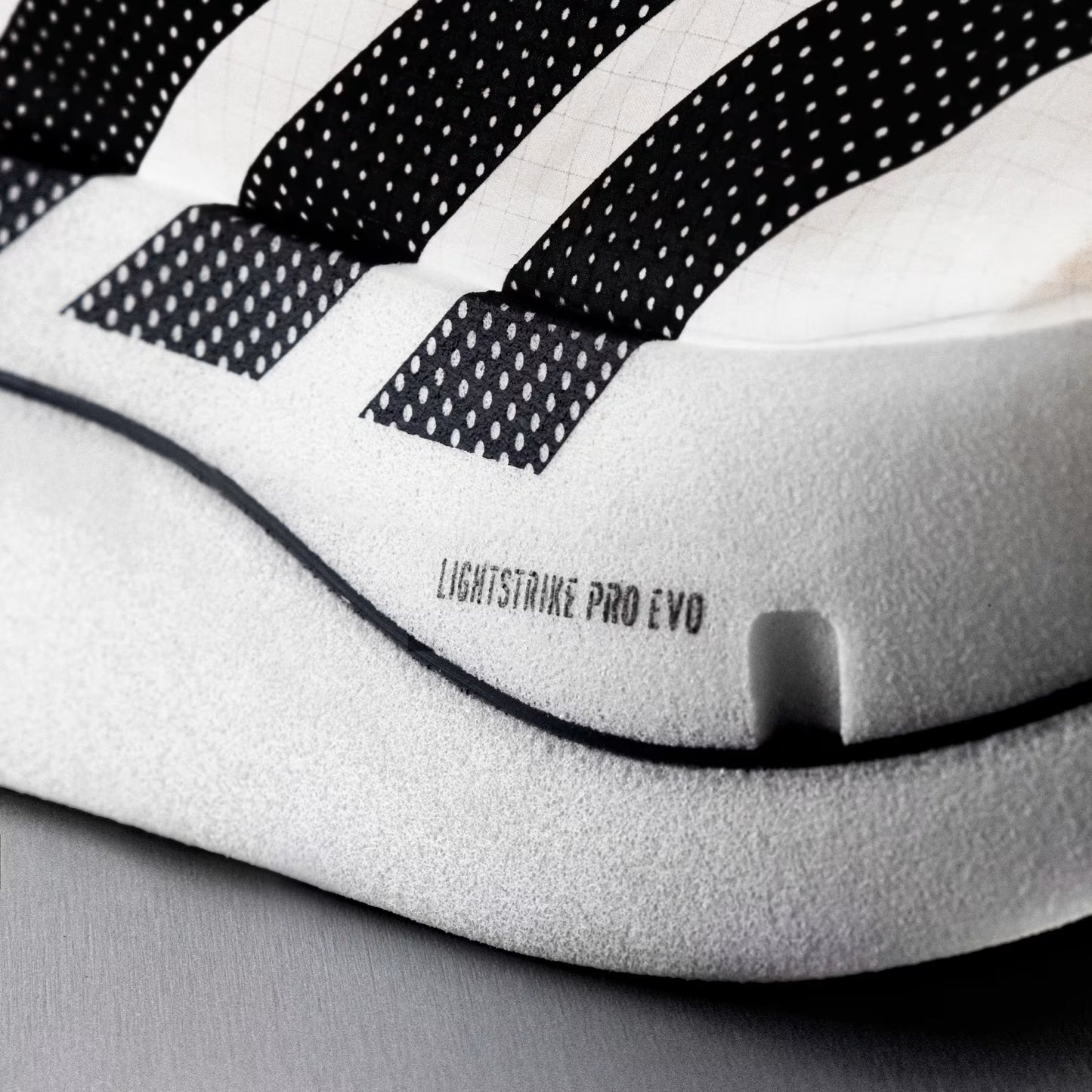 ADIZERO ADIOS PRO EVO 3