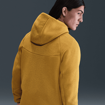 Nike Tech