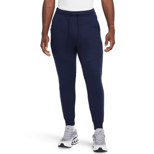 Nike Tech