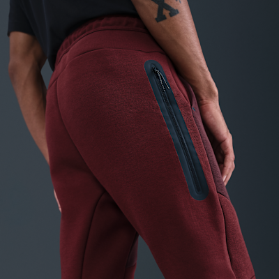 Nike Tech