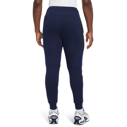 Nike Tech