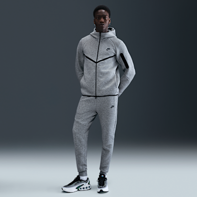 Nike Tech