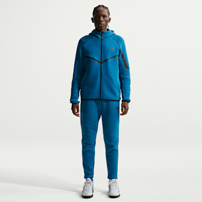 Nike Tech