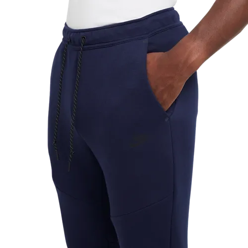 Nike Tech