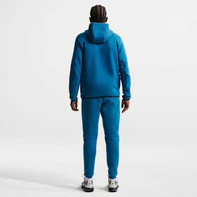 Nike Tech